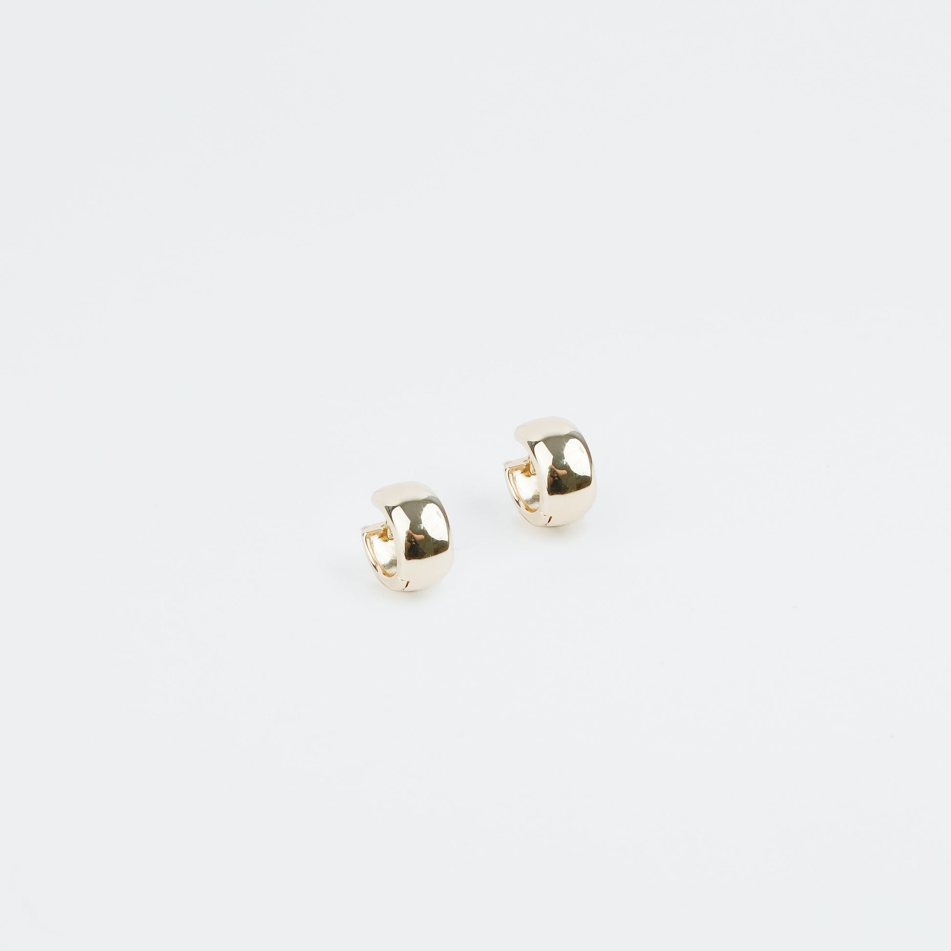 Gold Medium Thick Huggies