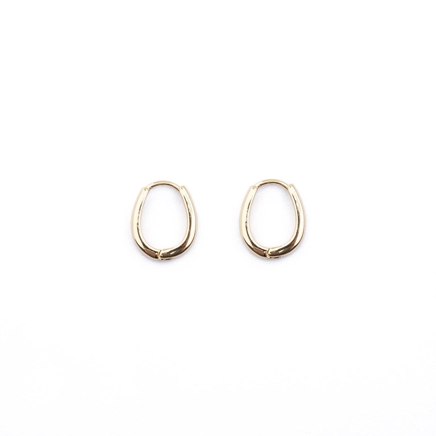 Gold Oval Huggies